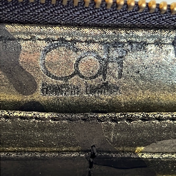 Metallic Gold Camo Print Leather Zip Around Wallet - Picture 7 of 9